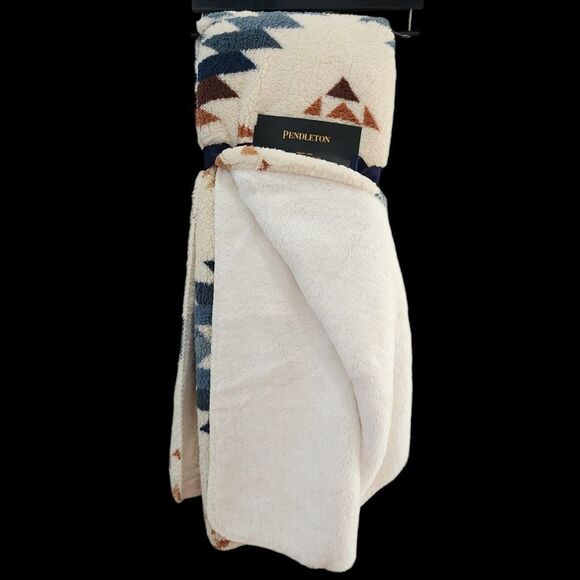 Pendleton Boho Sherpa Throw Blanket Southwest Tribal Cream Blue Brown Fleece NEW - Picture 5 of 11